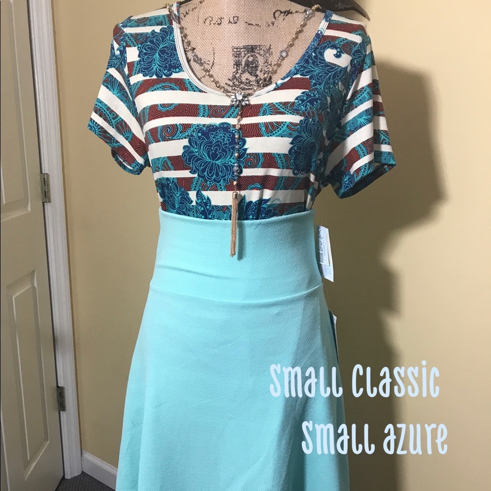Small classic small azure